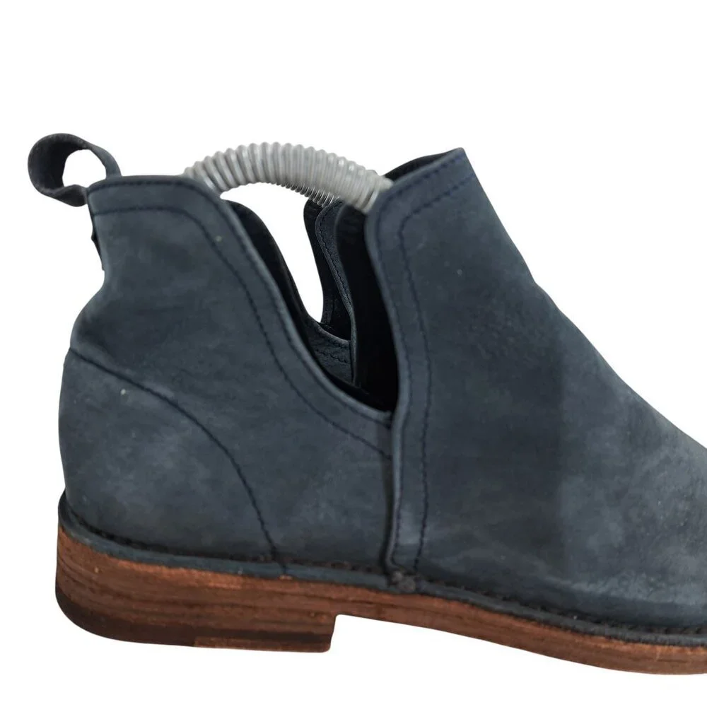 Tory Burch Navy Blue Suede Pull On Ankle Booties Boots Chelsea Size 6 Soft